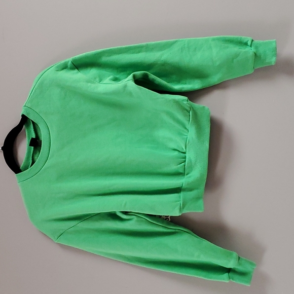 Woman's Sweatshirt Vibrant Green